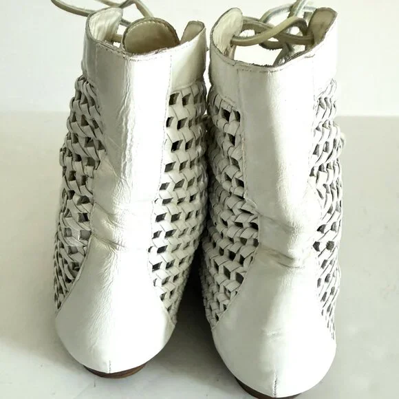 Women's Cat's Paw Boots White leather mesh high top sneakers size 8B for a narro - Picture 5 of 9